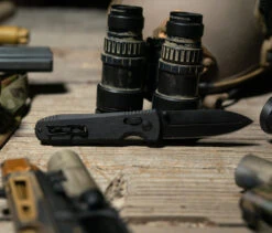 SOG Pentagon XR 34 SOG Pentagon XR -Outdoor Sports Equipment Store 12 61 01 41 use lifestyle.jpg Good2goco