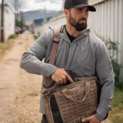 Eberlestock B1 Combat Office Brief 24 Eberlestock B1 Combat Office Brief -Outdoor Sports Equipment Store 20190524 120052490 iOS 1800x1800 8f1fd609 d80a 42a6 812a b3efb19d8634