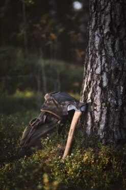 Hultafors Ekelund Hunting Axe, 850 G -Outdoor Sports Equipment Store 810128478