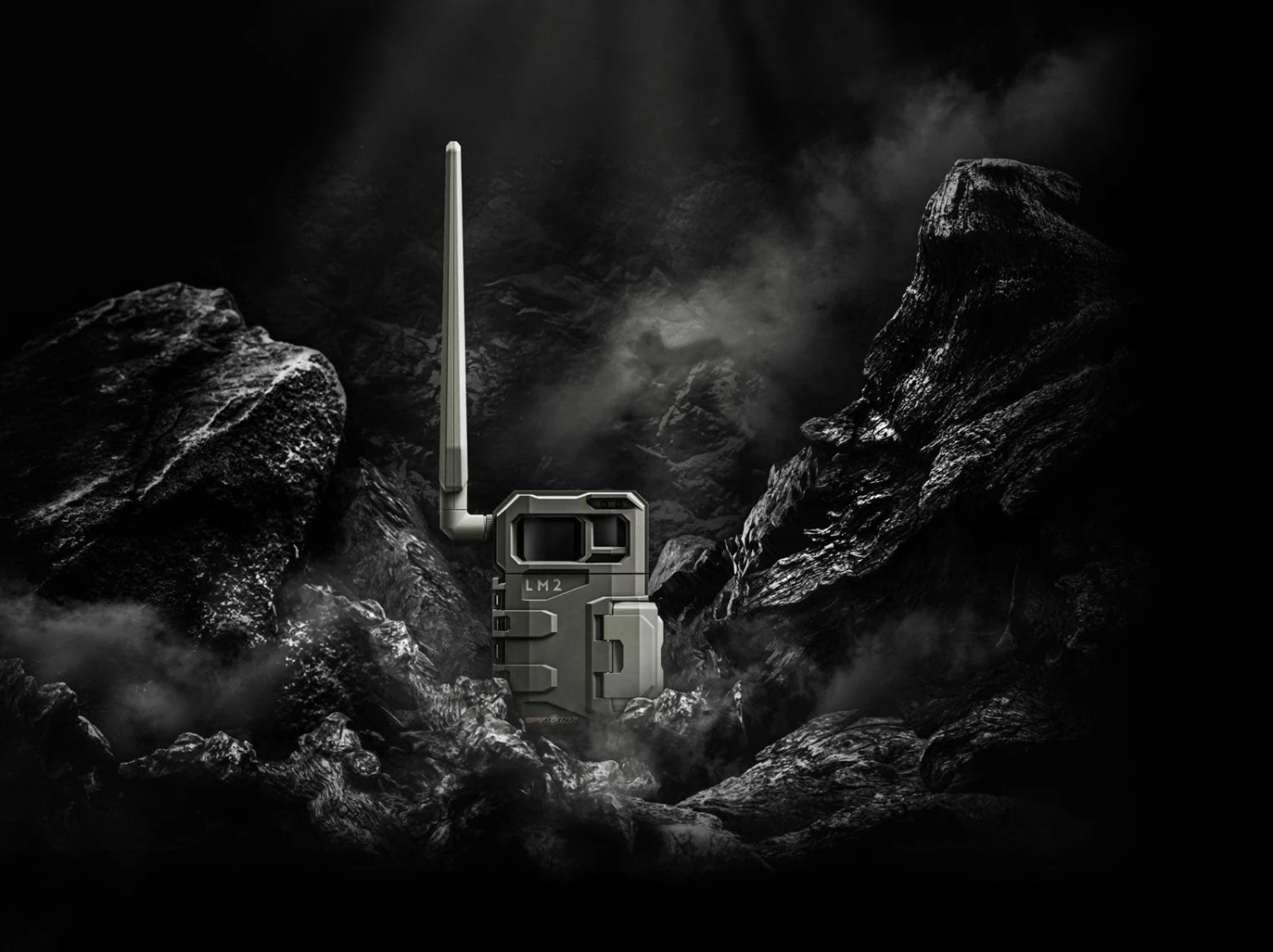 SpyPoint LM2 Cellular Trail Camera 3 SpyPoint LM2 Cellular Trail Camera - Image 3