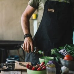 Primus Campfire Apron -Outdoor Sports Equipment Store P740960 Apron DSC00037