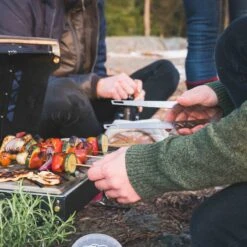 Primus Campfire Tongs -Outdoor Sports Equipment Store P741090 CampfireTongsLisaLowenborg DSC09829 2018