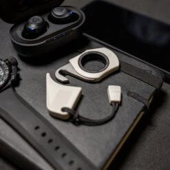 SOG Rapid Rescue -Outdoor Sports Equipment Store SOG 26 30 02 43 story main 2.jpg Good2goco