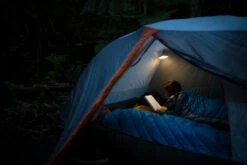 BioLite Sunlight 100 -Outdoor Sports Equipment Store SunLight lifestyle 1